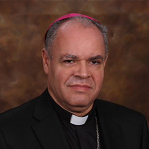 Sr. Obispo Rafael Valdez Torres